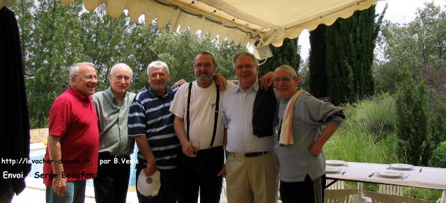 Quelques anciens de la rue Levacher se sont réunis chez Guy Arnaud à Saint-Drézéry